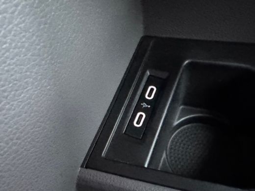 Volkswagen Transporter 2.0 TDI L1H1 26 Business APPLE CARPLAY CRUISE 150PK ActivLease financial lease