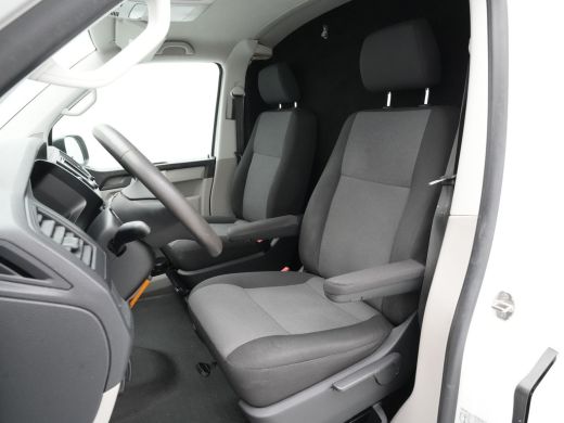 Volkswagen Transporter 2.0 TDI L2H1 Navigatie trekhaak betimmeringen ActivLease financial lease