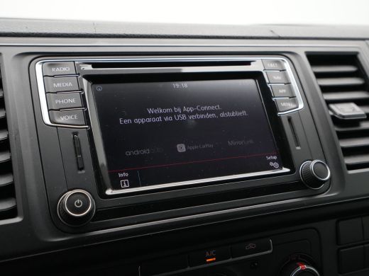 Volkswagen Transporter 2.0 TDI L2H1 Navigatie trekhaak betimmeringen ActivLease financial lease
