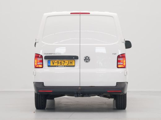 Volkswagen Transporter 2.0 TDI L2H1 Navigatie trekhaak betimmeringen ActivLease financial lease