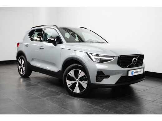 Volvo  XC40 1.5 T4 Recharge R-Design | Cruise control adaptief met Stop&Go en stuurhulp | Elektrisch verstelb... ActivLease financial lease