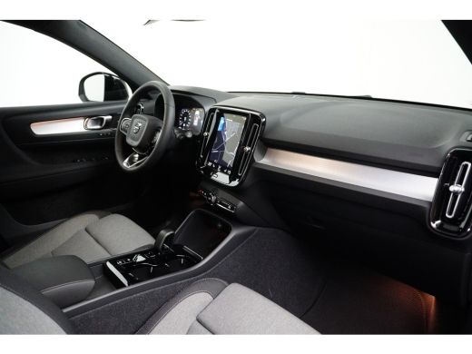 Volvo  XC40 1.5 T4 Recharge R-Design | Cruise control adaptief met Stop&Go en stuurhulp | Elektrisch verstelb... ActivLease financial lease
