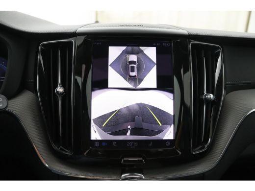 Volvo  XC60 T6 Plug-in hybrid AWD Ultra Dark | Panoramadak | 360 Camera | Head-up display | Stoel en stuurwie... ActivLease financial lease