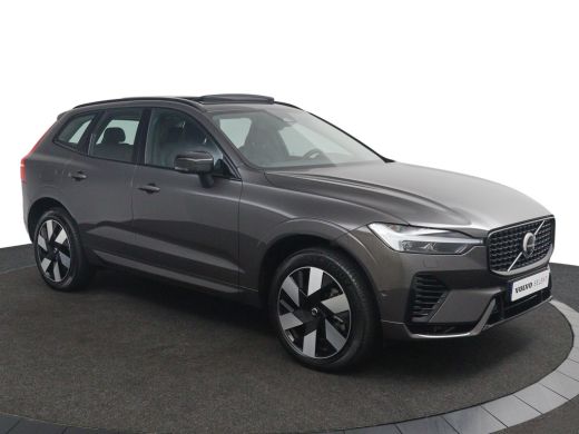 Volvo  XC60 T6 Plug-in hybrid AWD Ultra Dark | Panoramadak | 360 Camera | Head-up display | Stoel en stuurwie... ActivLease financial lease