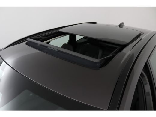 Volvo  XC60 T6 Plug-in hybrid AWD Ultra Dark | Panoramadak | 360 Camera | Head-up display | Stoel en stuurwie... ActivLease financial lease