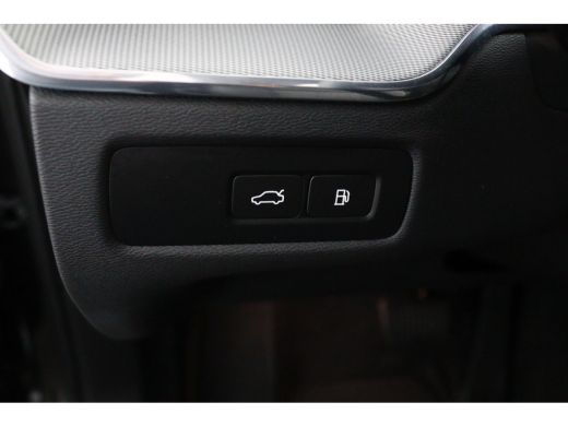 Volvo  XC60 T6 Plug-in hybrid AWD Ultra Dark | Panoramadak | 360 Camera | Head-up display | Stoel en stuurwie... ActivLease financial lease