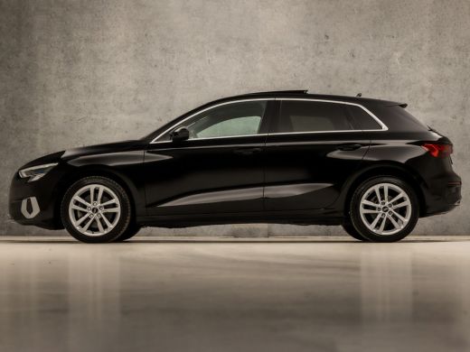 Audi A3 Sportback 30 TFSI Sport Automaat (SCHUIFDAK, APPLE CARPLAY, GROOT NAVI, ADAPTIVE CRUISE, SFEERVER... ActivLease financial lease