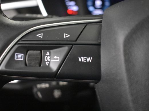 Audi Q3 45 TFSI e Advanced edition 245pk | Panoramadak | Leder l Elektr. Achterklep l Navigatie | 19"LMV ... ActivLease financial lease