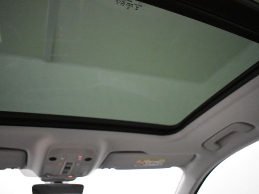 Audi Q3 45 TFSI e Advanced edition 245pk | Panoramadak | Leder l Elektr. Achterklep l Navigatie | 19"LMV ... ActivLease financial lease