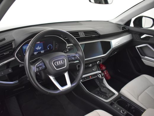 Audi Q3 45 TFSI e Advanced edition 245pk | Panoramadak | Leder l Elektr. Achterklep l Navigatie | 19"LMV ... ActivLease financial lease