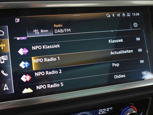 Audi Q3 45 TFSI e Advanced edition 245pk | Panoramadak | Leder l Elektr. Achterklep l Navigatie | 19"LMV ... ActivLease financial lease