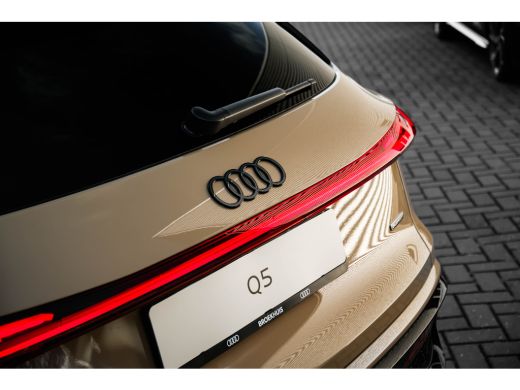 Audi Q5 2.0 TFSI e-hybrid 270 kW quattro S edition Competition Trekhaak | Panorama Dak | Luchtvering | St... ActivLease financial lease