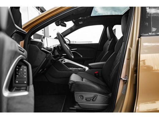 Audi Q5 2.0 TFSI e-hybrid 270 kW quattro S edition Competition Trekhaak | Panorama Dak | Luchtvering | St... ActivLease financial lease