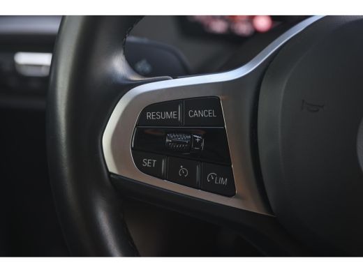 BMW 1 Serie 118i M Sport Automaat / Panoramadak / Sportstoelen / Achteruitrijcamera / LED / M Sportonderstel ... ActivLease financial lease