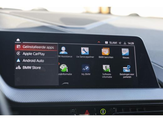 BMW 1 Serie 118i M Sport Automaat / Panoramadak / Sportstoelen / Achteruitrijcamera / LED / M Sportonderstel ... ActivLease financial lease