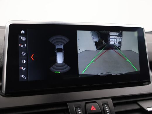 BMW 2 Serie Gran Tourer 218i 7-PERS HIGH EXECUTIVE AUT. + HEAD-UP | LEDER | AFN. TREKHAAK | CAMERA | STOELVERW. ActivLease financial lease