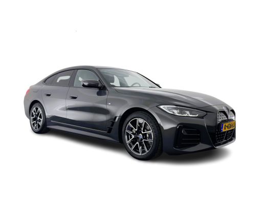 BMW i4 eDrive40 84 kWh M-Sportpack [ 3-Fase ] { SOH-95%} (INCL-BTW) *LEATHER-ALCANTARA | FULL-LED | ADAP...