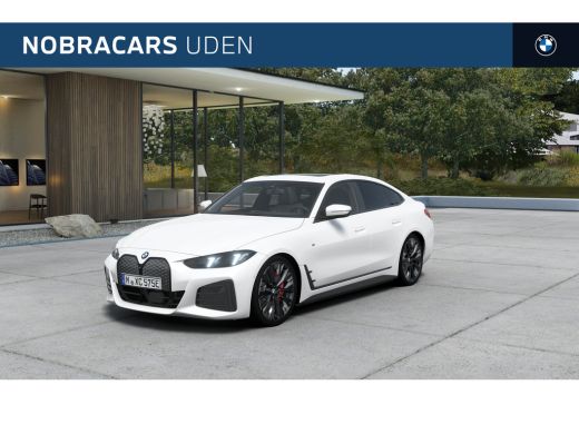 BMW i4 eDrive40 High Executive M Sport / Schuif-kanteldak / Comfort Access / Adaptieve LED / Stoelverwar...