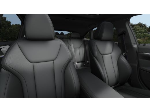 BMW i4 eDrive40 High Executive M Sport / Schuif-kanteldak / Comfort Access / Adaptieve LED / Stoelverwar... ActivLease financial lease