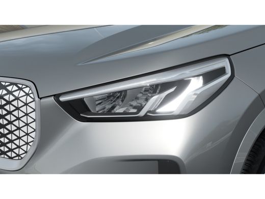 BMW iX1 eDrive20 M Sport / Sportstoelen / Achteruitrijcamera / M Adaptief onderstel / Stoelverwarming / H... ActivLease financial lease