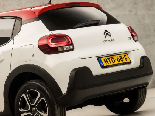 Citroën C3 1.2 PureTech Sport Automaat (APPLE CARPLAY, GROOT NAVI, GETINT GLAS, CRUISE, PARKEERSENSOREN, SPO... ActivLease financial lease