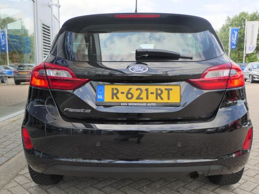 Ford Fiesta 1.0 EcoBoost Titanium | Winterpack | Half-Lederen Bekleding | CarPlay/Android Auto | Parkeersenso... ActivLease financial lease
