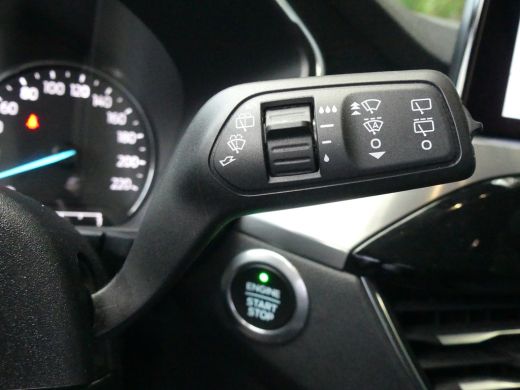 Ford Kuga 2.5 PHEV 225PK Titanium | ADAPTIVE CRUISE | DODEHOEKDETECTIE | ELEKTRISCHE ACHTERKLEP | CAMERA V+... ActivLease financial lease