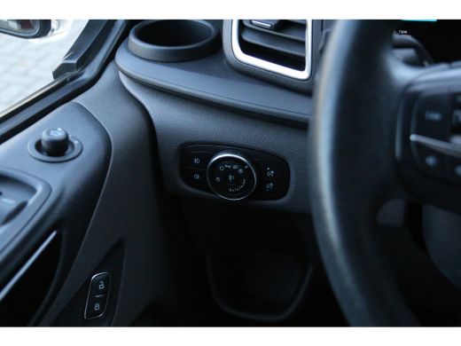 Ford Transit Custom 290 2.0 TDCI 185PK L2H1 Sport dubbel cabine | Trekhaak | Camera | Imperiaal ActivLease financial lease