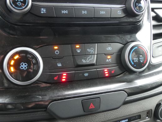 Ford Transit Custom 320 2.0 TDCI 185pk L1H1 Sport DC | Automaat! | Dubbele cabine! | 2x Schuifdeur | Stoelverwarming ... ActivLease financial lease