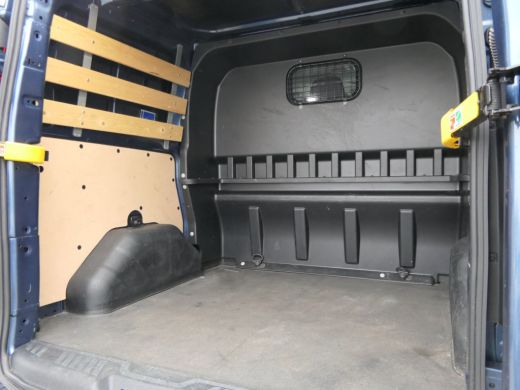 Ford Transit Custom 320 2.0 TDCI 185pk L1H1 Sport DC | Automaat! | Dubbele cabine! | 2x Schuifdeur | Stoelverwarming ... ActivLease financial lease