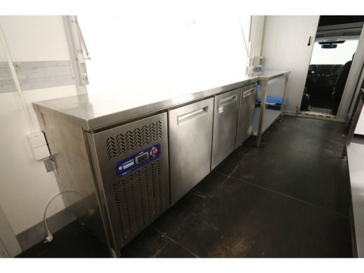 Iveco Daily 35S14 2.3 410 | Foodtruck | Patatwagen | Verkoopwagen | Patatkraam | Eventtruck | Frietwagen | Sn... ActivLease financial lease