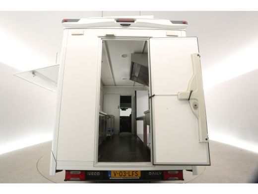 Iveco Daily 35S14 2.3 410 | Foodtruck | Patatwagen | Verkoopwagen | Patatkraam | Eventtruck | Frietwagen | Sn... ActivLease financial lease