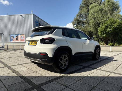 Jeep Avenger Longitude 54 kWh | Navi | Carplay | Stoelverwarming | ActivLease financial lease