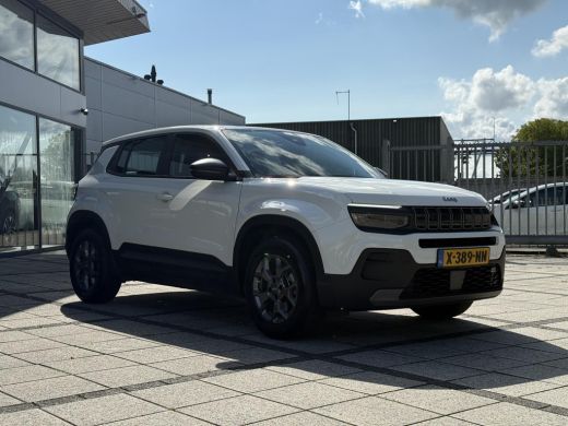 Jeep Avenger Longitude 54 kWh | Navi | Carplay | Stoelverwarming | ActivLease financial lease