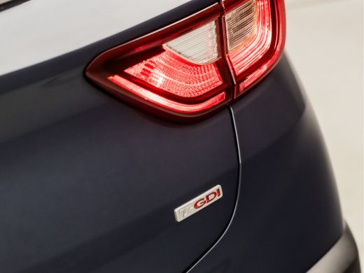 Kia Stonic 1.0 T-GDi DynamicLine (APPLE CARPLAY, NAVIGATIE, CAMERA, SPORTSTOELEN, KEYLESS, LM VELGEN, PARKEE... ActivLease financial lease