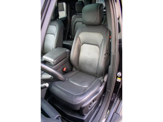 Land Rover Defender 110 2.0 P400e 110 X-Dynamic HSE -Urban body-22"-Standkachel-Trekhaak-360 Camera-Pano-Keyless- ActivLease financial lease
