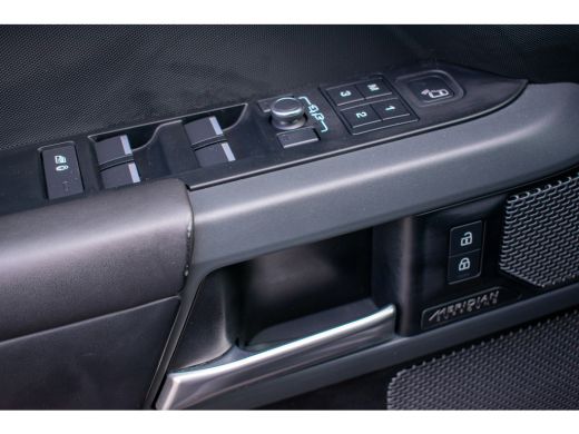 Land Rover Defender 110 2.0 P400e 110 X-Dynamic HSE -Urban body-22"-Standkachel-Trekhaak-360 Camera-Pano-Keyless- ActivLease financial lease