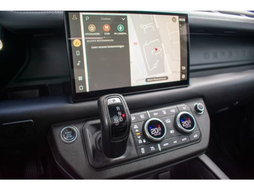 Land Rover Defender 110 2.0 P400e 110 X-Dynamic HSE -Urban body-22"-Standkachel-Trekhaak-360 Camera-Pano-Keyless- ActivLease financial lease