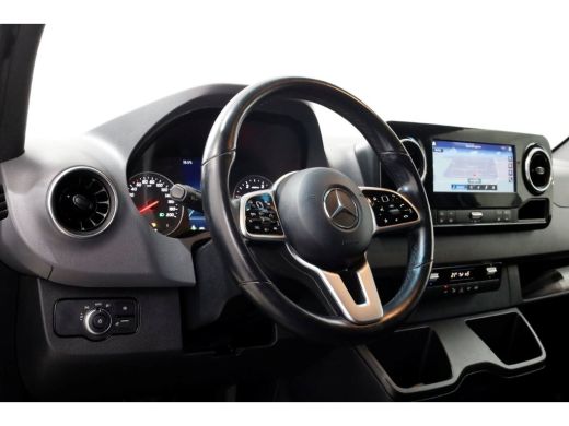 Mercedes-Benz Sprinter 317 CDI 170pk RWD 9G Automaat L2H2 360° Camera/LED/ACC 11-2020 ActivLease financial lease