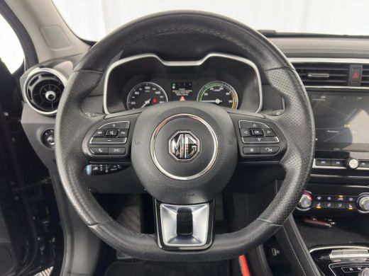MG ZS EV EV Luxury 45 kWh {SOH-90 %} (INCL-BTW) Aut. *PANO | LUXURY-LEATHER | CCS-FASTLOADER | KEYLESS | N... ActivLease financial lease