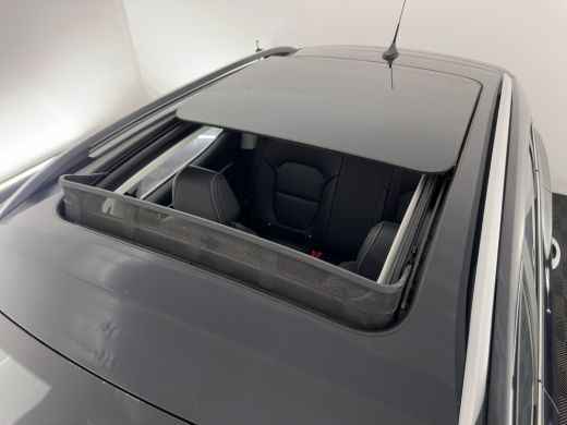 MG ZS EV EV Luxury 45 kWh {SOH-90 %} (INCL-BTW) Aut. *PANO | LUXURY-LEATHER | CCS-FASTLOADER | KEYLESS | N... ActivLease financial lease