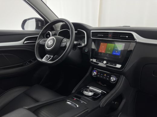 MG ZS EV EV Luxury 45 kWh {SOH-90 %} (INCL-BTW) Aut. *PANO | LUXURY-LEATHER | CCS-FASTLOADER | KEYLESS | N... ActivLease financial lease