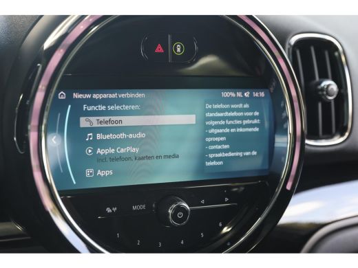 Mini Countryman Cooper S E ALL4 / Panoramadak / Stoelverwarming / LED / Airconditioning / Cruise Control ActivLease financial lease