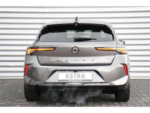 Opel Astra 1.6 HYBRID 180PK ULTIMATE AUTOMAAT / NAVI / LEDER / CLIMA / AGR / PDC / 17" LMV / CAMERA / BLACK ... ActivLease financial lease