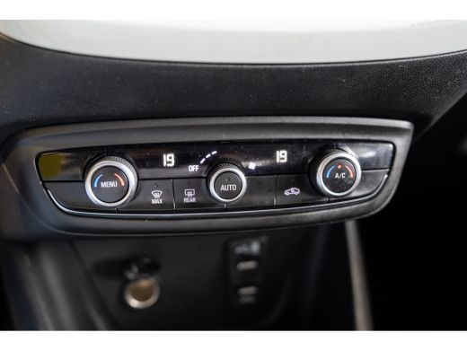 Opel Crossland X 1.2 Turbo 110PK Edition 2020 | Trekhaak | Navigatie | Camera | Parkeersensoren Voor & Achter | Do... ActivLease financial lease