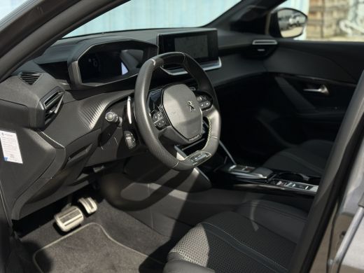 Peugeot 208 GT | Airco (automatisch) | Cruise control | Lederen stuurwiel ActivLease financial lease