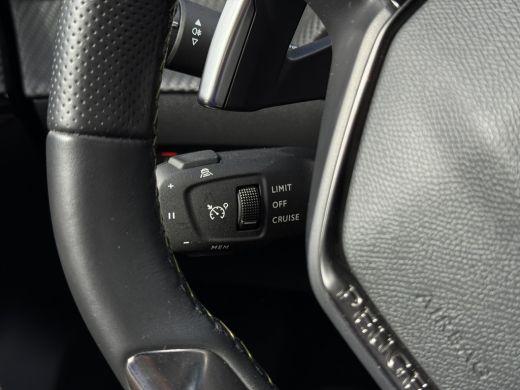 Peugeot 208 GT | Airco (automatisch) | Cruise control | Lederen stuurwiel ActivLease financial lease