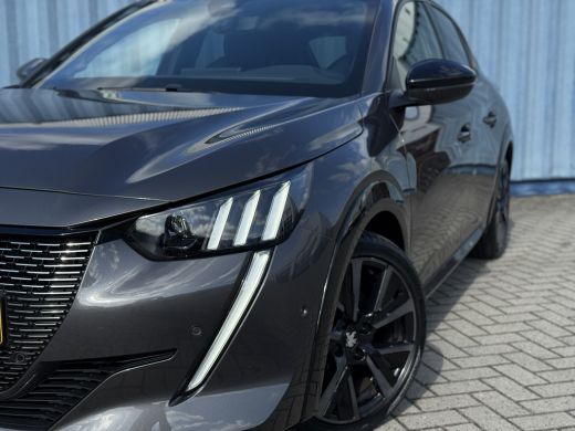 Peugeot 208 GT | Airco (automatisch) | Cruise control | Lederen stuurwiel ActivLease financial lease