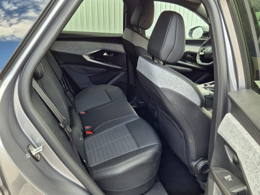 Peugeot 3008 1.2 Hybrid 136PK | AUTOMAAT | Allure | 360 Camera | Parkeersensoren voor & Achter | Cruise contro... ActivLease financial lease