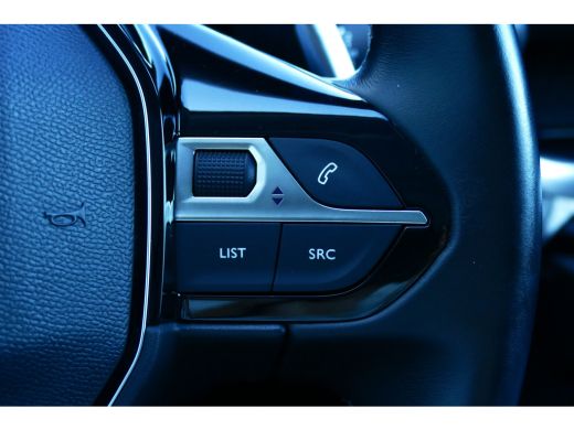 Peugeot 3008 1.2 PURETECH 130PK ALLURE AUTOMAAT | Achterbank in delen neerklapbaar | Achteruitrijcamera | Afwi... ActivLease financial lease